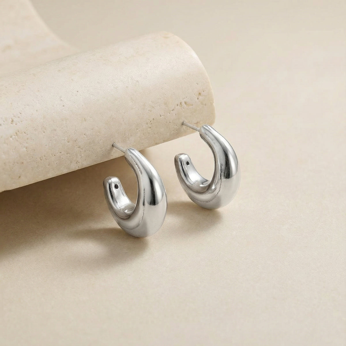 Niva Earrings – view 3